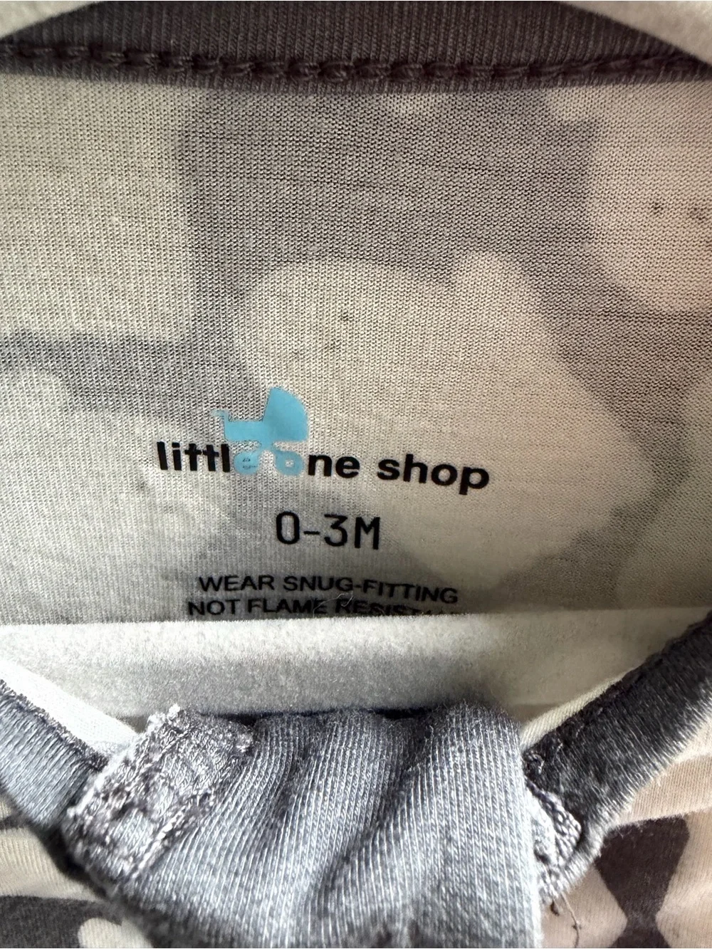 Ghost-Print Long Sleeve Footed Baby Pajamas - Gray & White